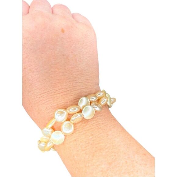 Monet flat Pearl with silver accents bracelet - Picture 1 of 5